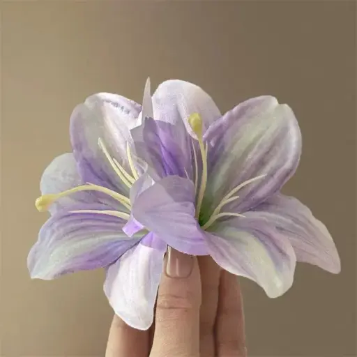 Lily Purple Hair Clip